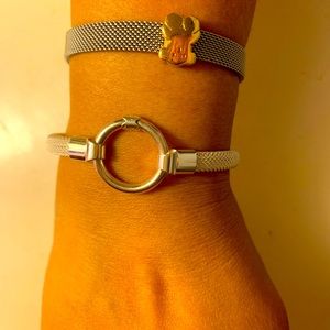 Authentic Medium Silver hold bracelet